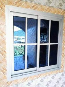 fenêtre sur mesure à Lamarque-Pontacq